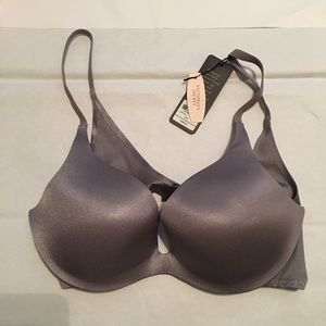 NWT Victoria’s Secret Incredible Push-Up 34C